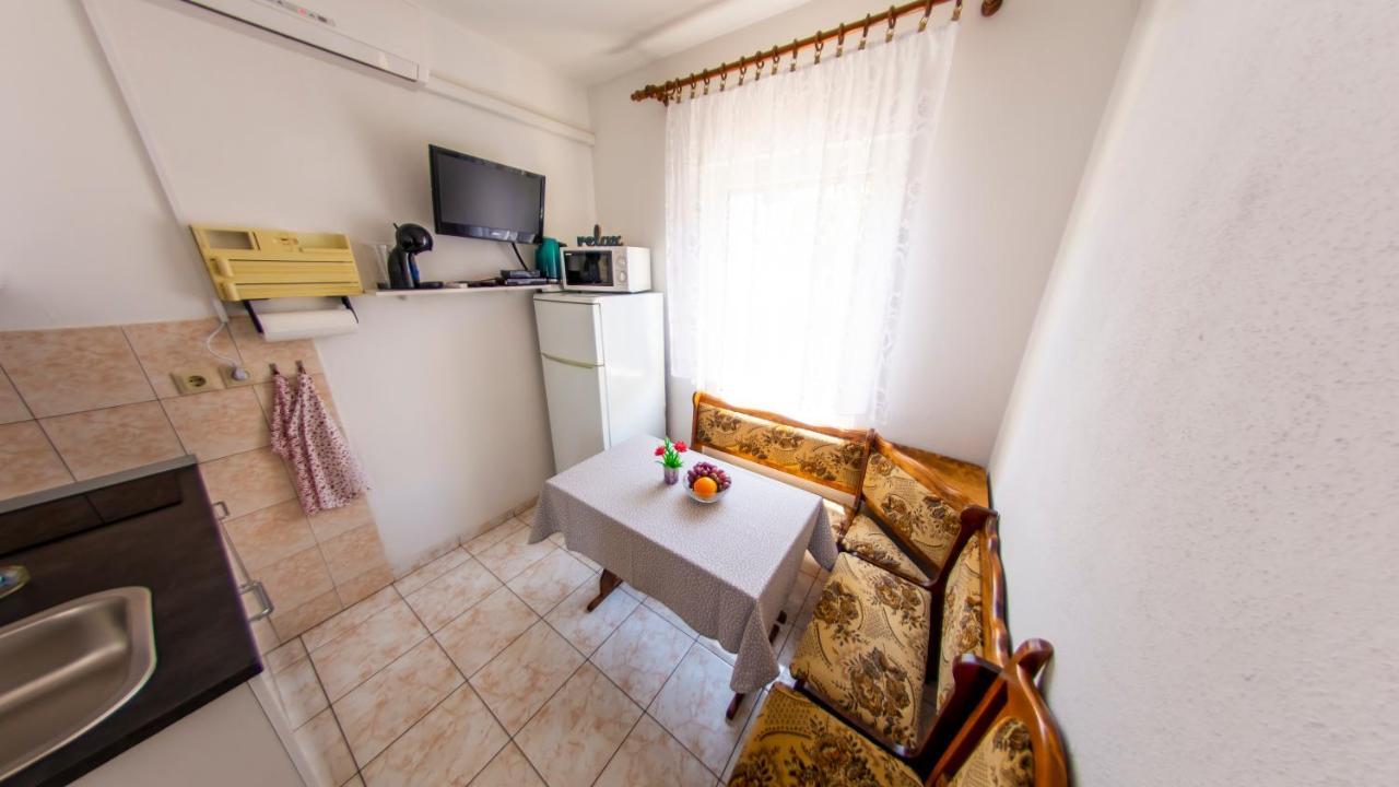 Planikovica Apartments Trogir Bagian luar foto