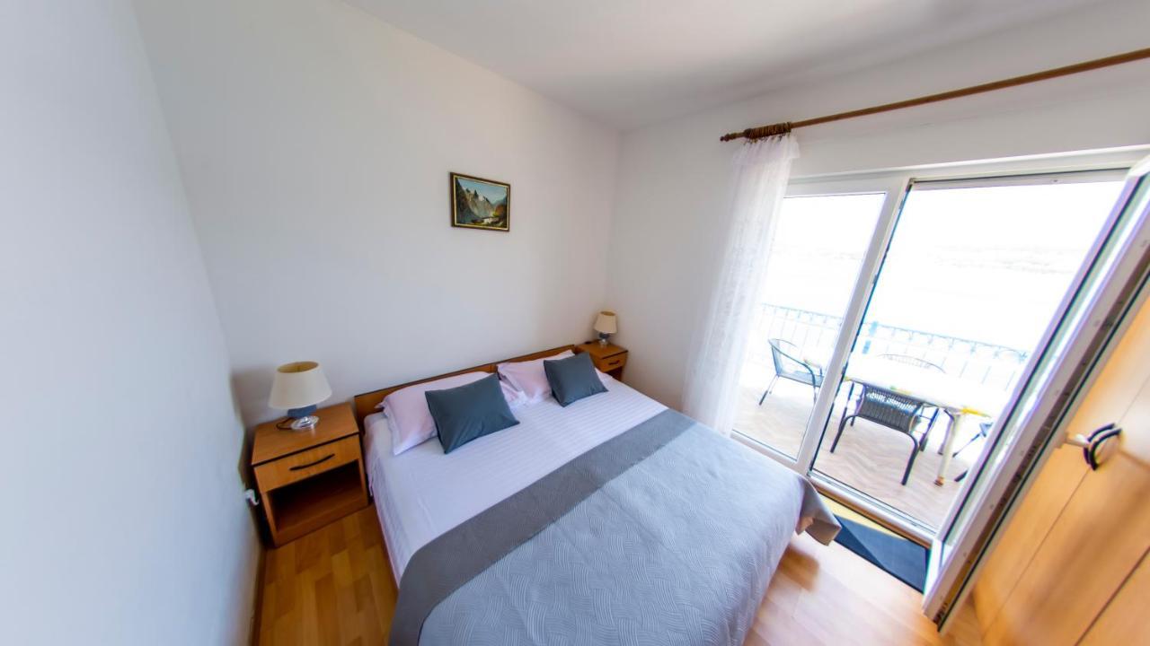 Planikovica Apartments Trogir Bagian luar foto