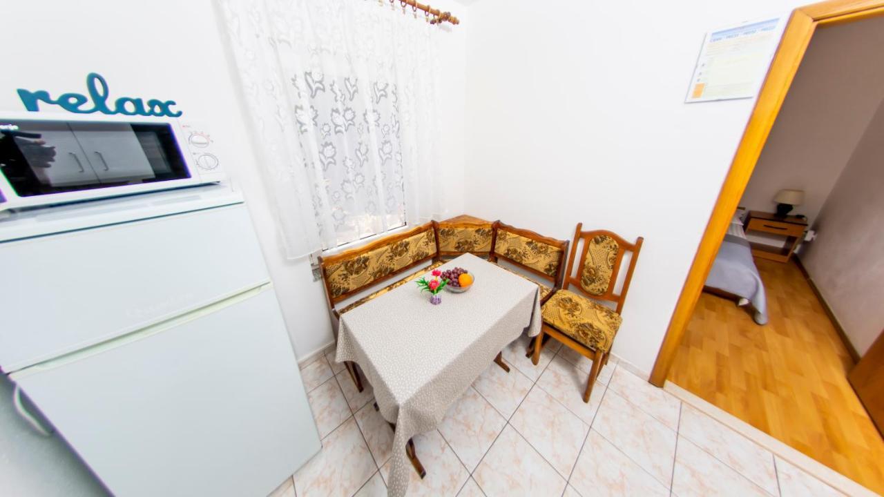 Planikovica Apartments Trogir Bagian luar foto