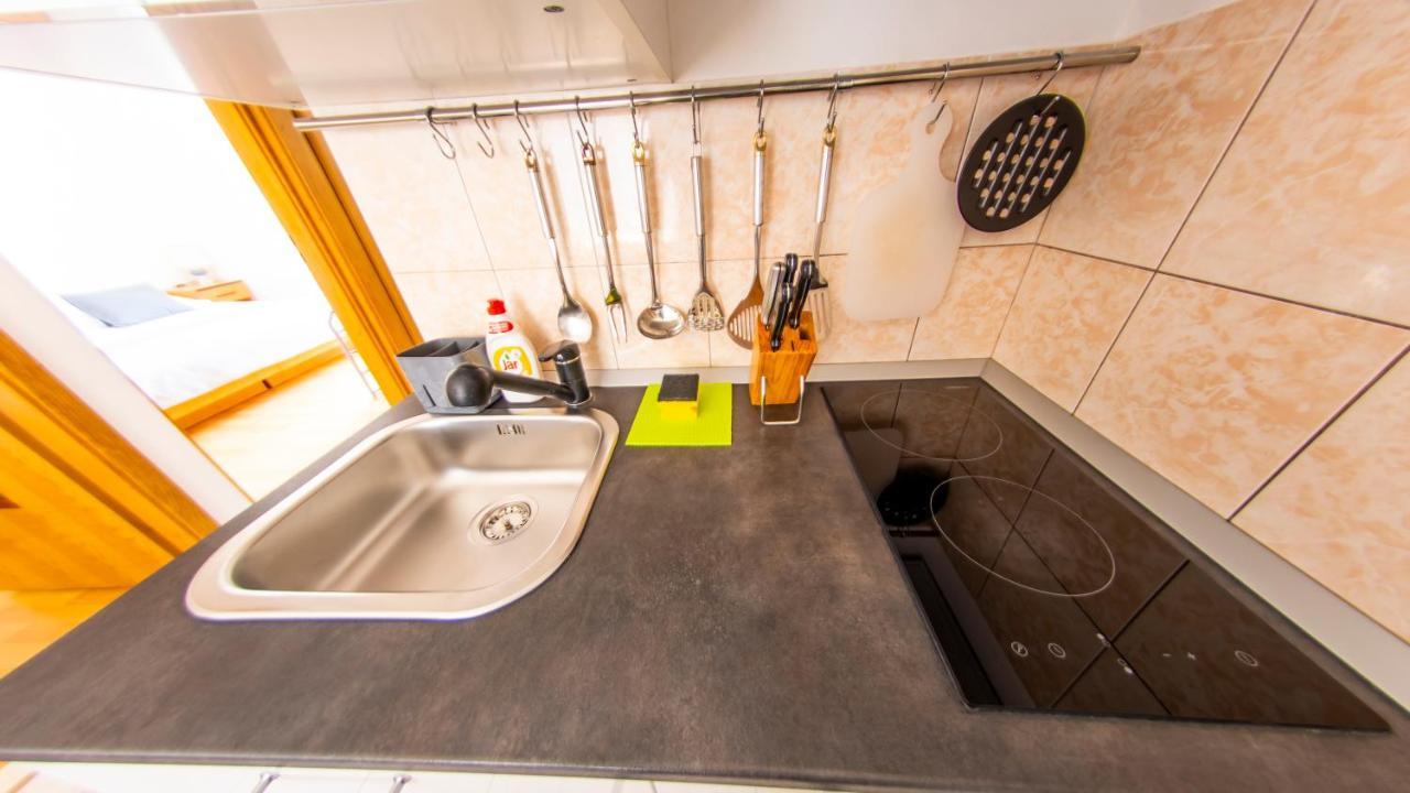 Planikovica Apartments Trogir Bagian luar foto